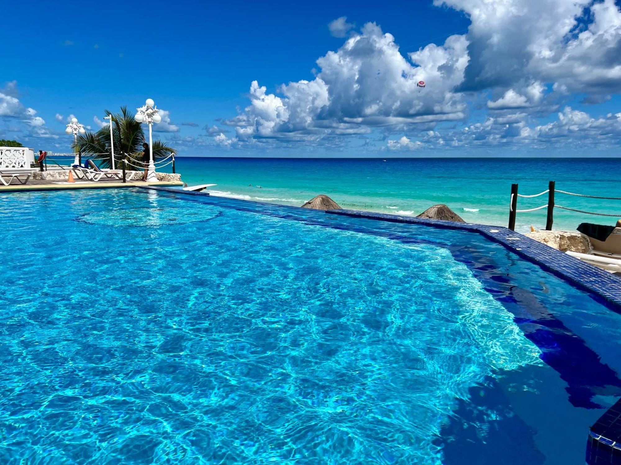 Beachside Apartments Cancún Exteriör bild