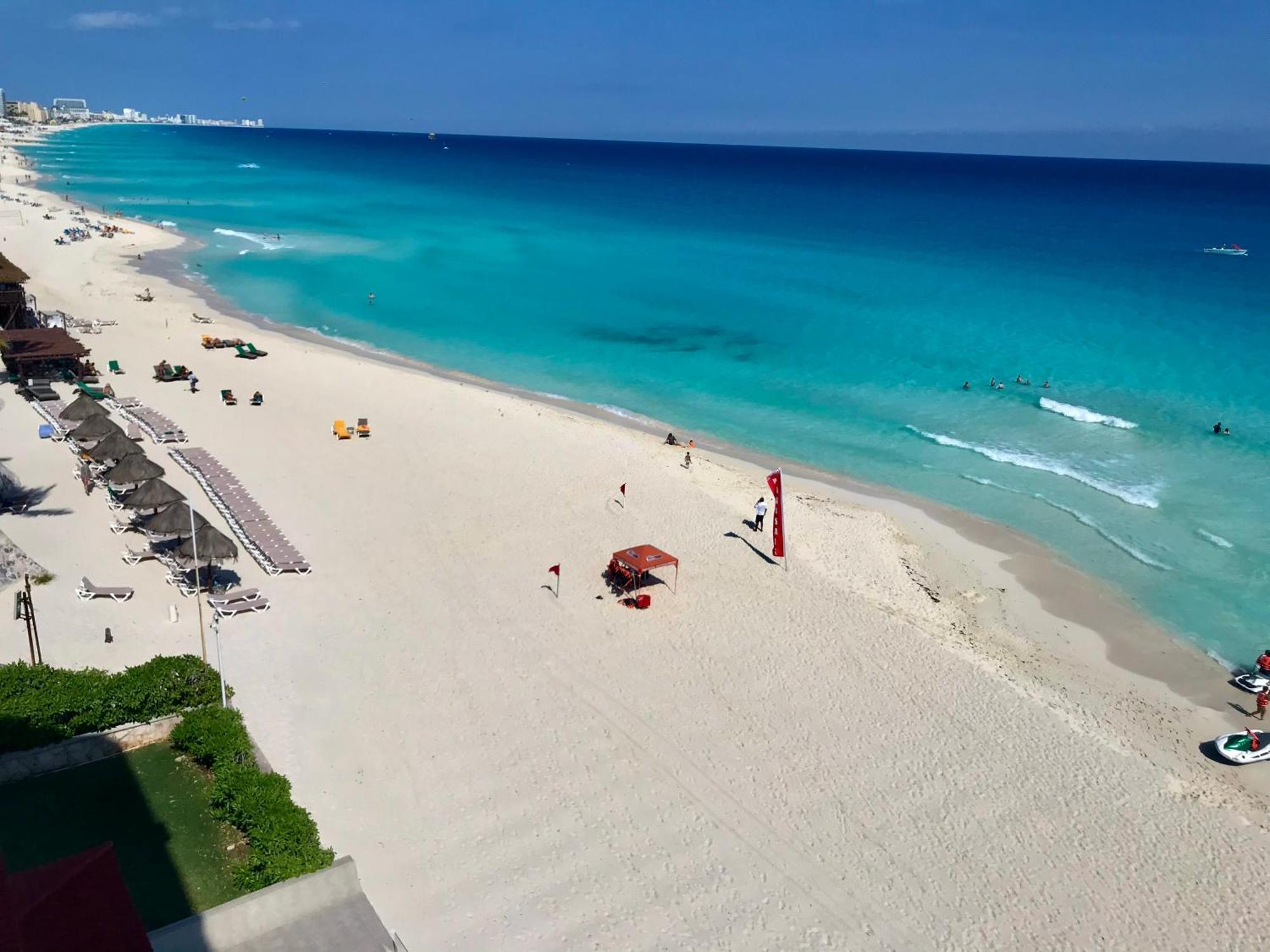 Beachside Apartments Cancún Exteriör bild